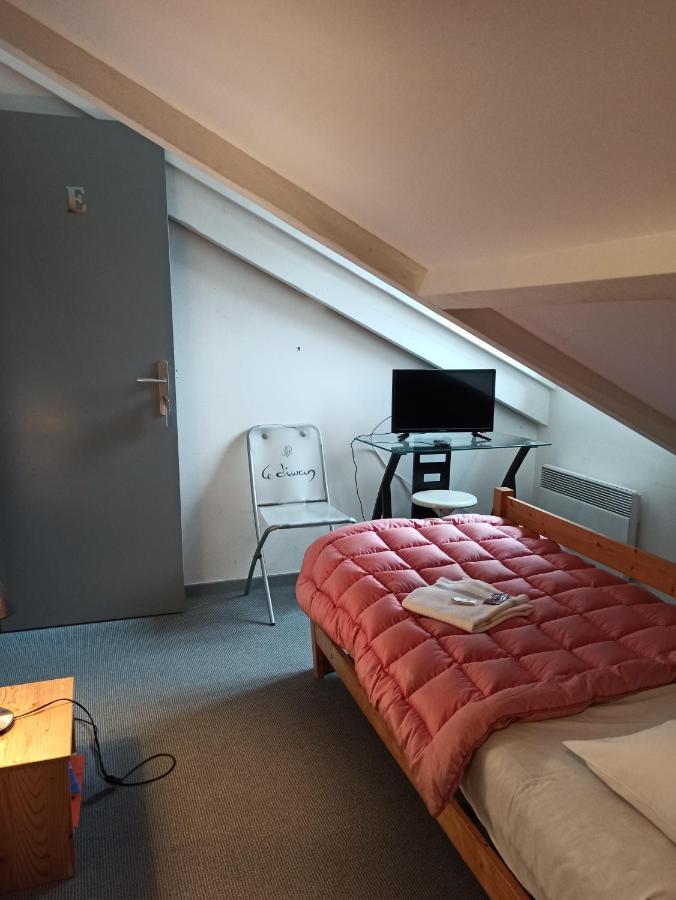 Le Poudrier Hotel Limoges Buitenkant foto